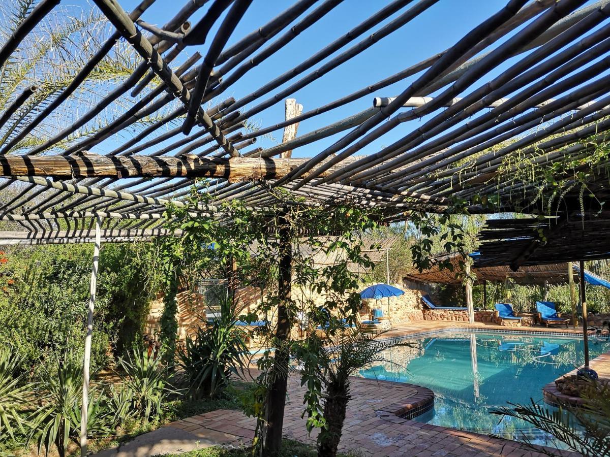 Amber Lagoon Backpackers Lodge Vleirivier 外观 照片