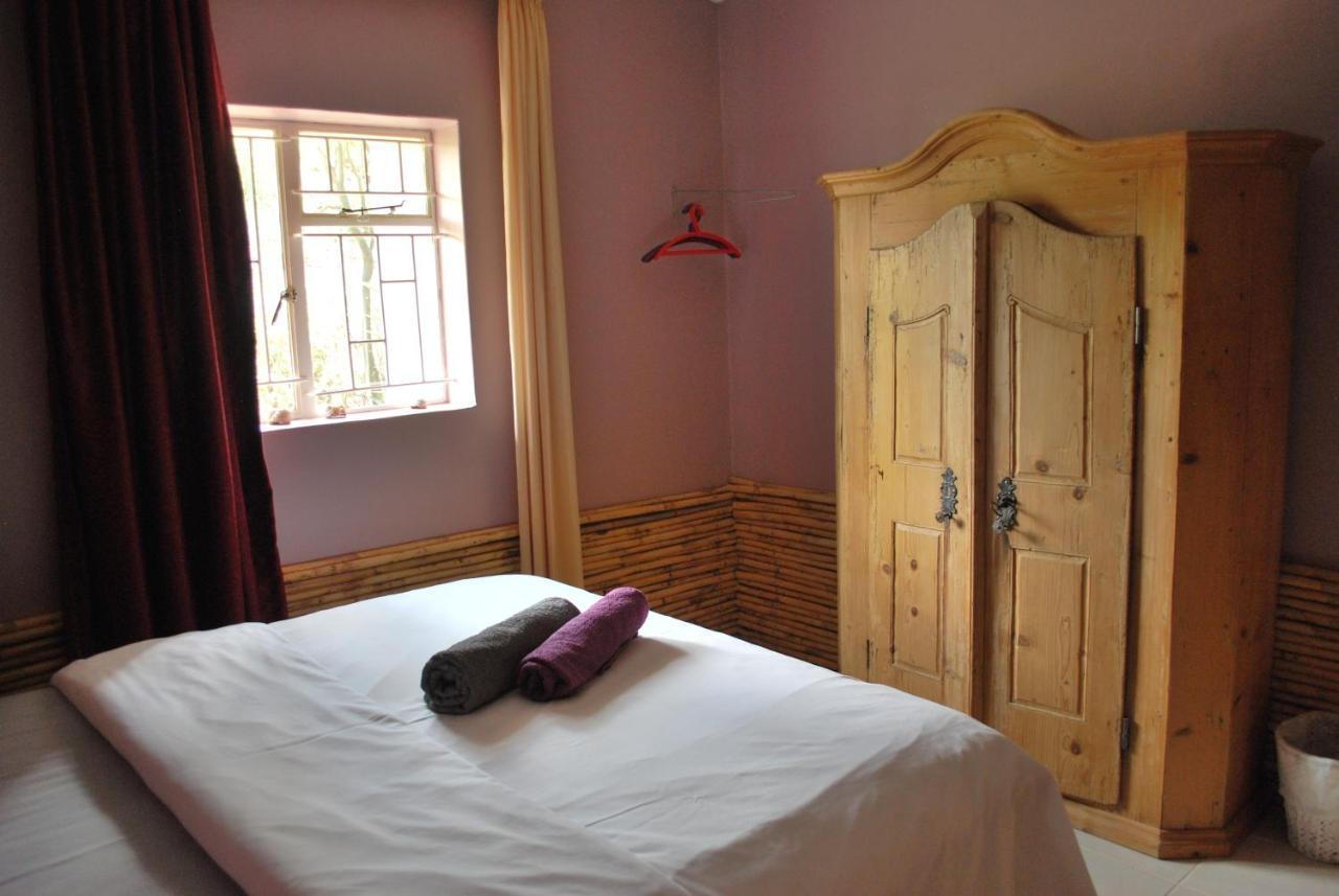 Amber Lagoon Backpackers Lodge Vleirivier 外观 照片