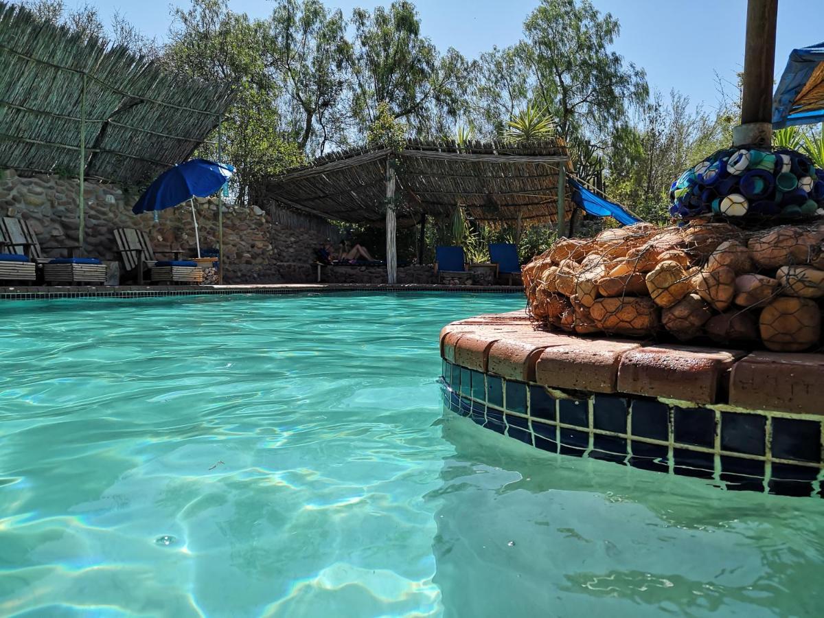 Amber Lagoon Backpackers Lodge Vleirivier 外观 照片