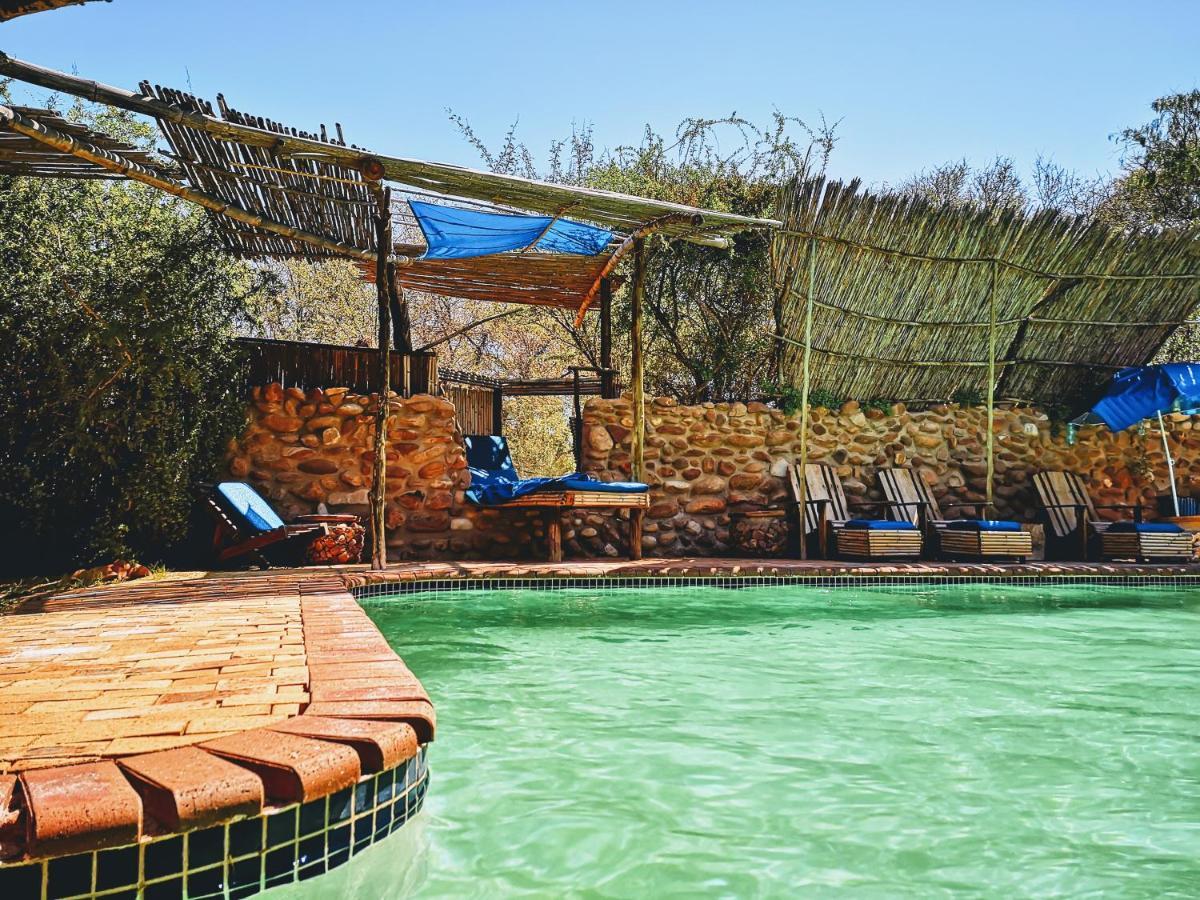 Amber Lagoon Backpackers Lodge Vleirivier 外观 照片